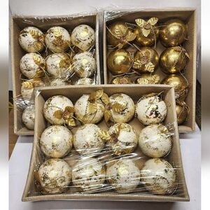 36 Gold Flaked White Christmas Bulbs Ornaments Balls Roses 2.5" Handmade 3 Boxes